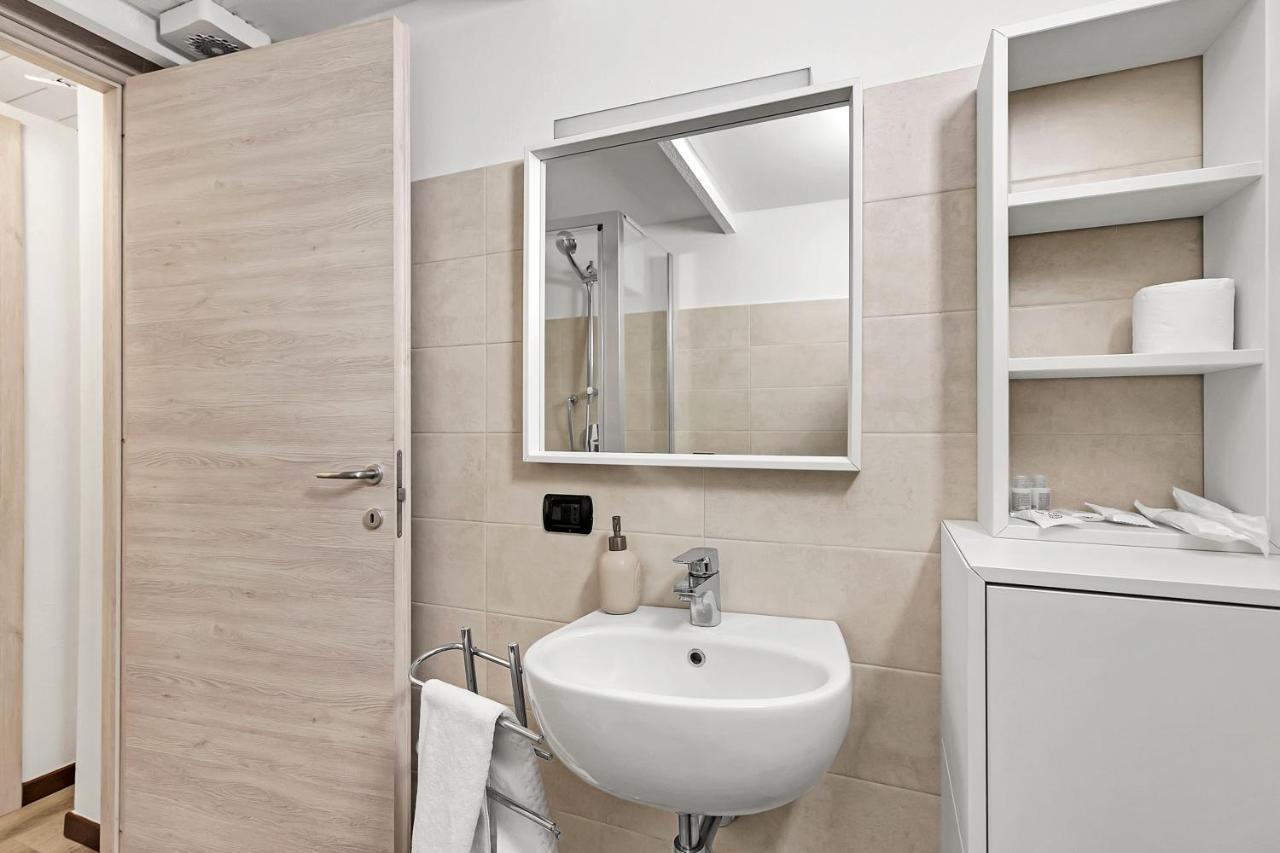 Appartamento Loft Daiquiri Nel Centro Di Milano, Via Sottocorno, Porta Vittoria Esterno foto